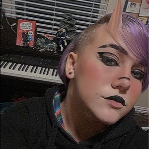 Meet your Posher, Rhapsody